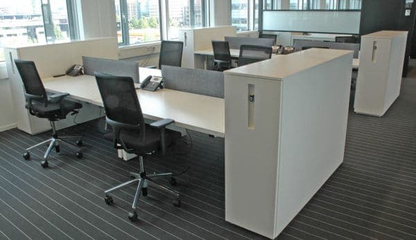 Gestoffeerd akoestisch bureauscherm