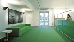 Akoestisch wandpaneel met design gebaseerd op gevouwen papier