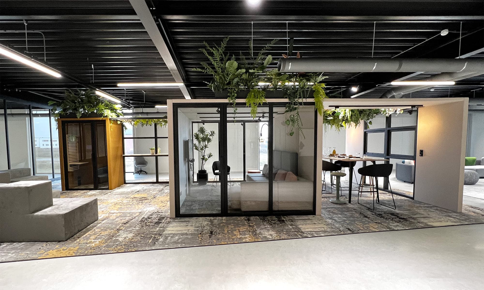 M+ meeting room 1