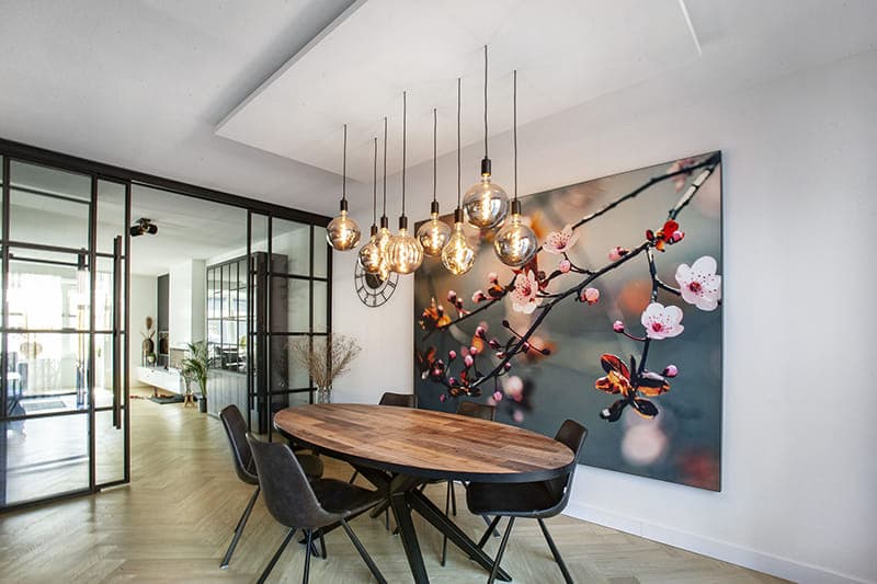 EASYphoto Akustik-Fotopanel mit individueller Motivwahl. Das Paneel verbindet persönliche Gestaltung mit effektiver Schallabsorption und schafft eine stilvolle sowie akustisch angenehme Umgebung. Ideal für Büros, Homeoffices und öffentliche Räume.